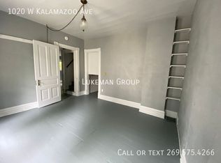 1020 W Kalamazoo Ave, Kalamazoo, MI 49007
