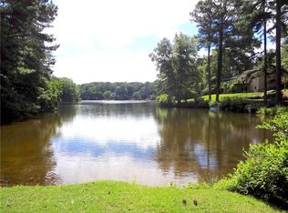 470 Wayt Rd, Roswell, GA 30076