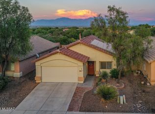 8380 N Wind Swept Ln, Tucson, AZ 85743