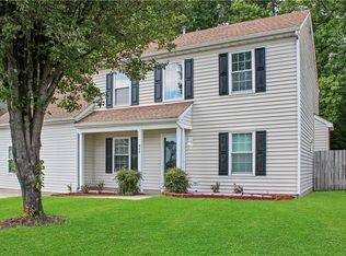 828 Chapin Wood Dr, Newport News, VA 23608