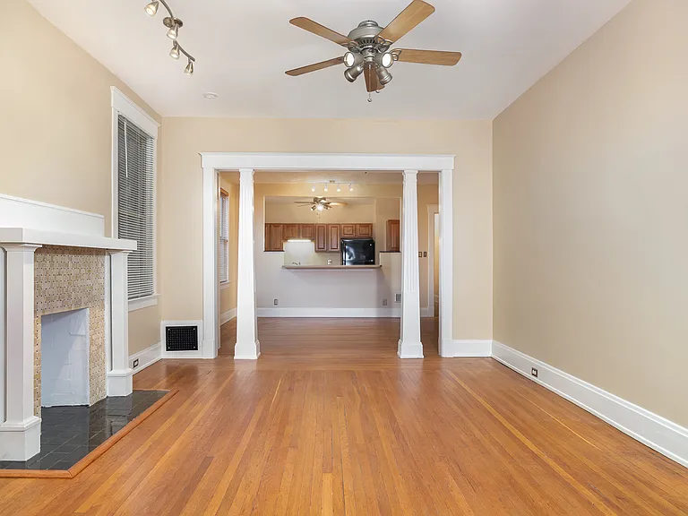 5248 Montgomery Rd — Photo 4