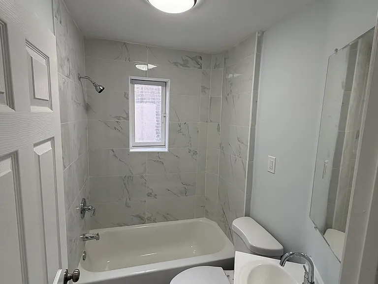 3327 Rand St — Photo 4