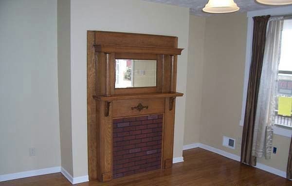 2nd image of 1308 Eleanor St