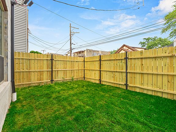 5th image of 4931 N Kimball Ave #2N