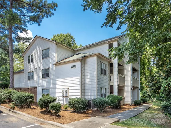 1021 Churchill Downs Ct APT J, Charlotte, NC 28211
