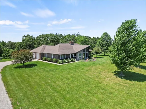 19970 Murray Rd, Lawson, MO 64062