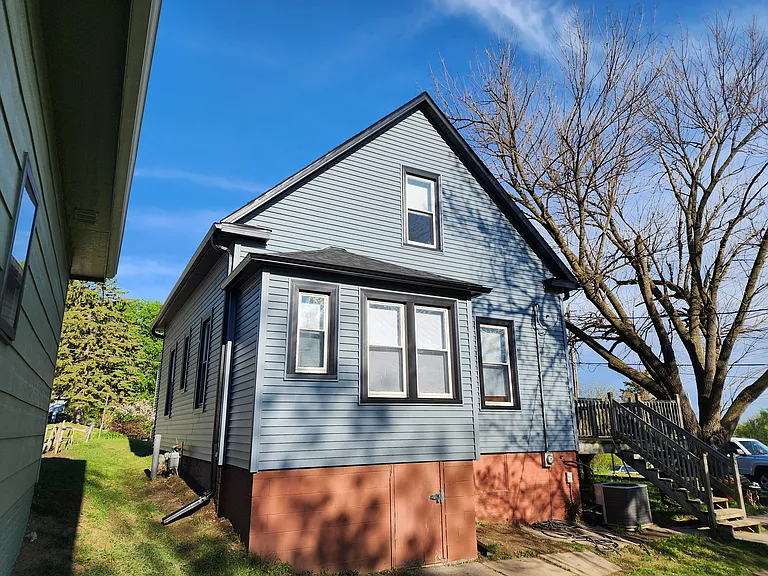 2796 S 9th St — Photo 5