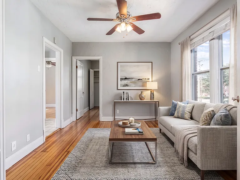 1210 S Newstead Ave #2W — Photo 5