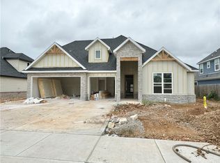 1110 Red Maple St, Centerton, AR 72719