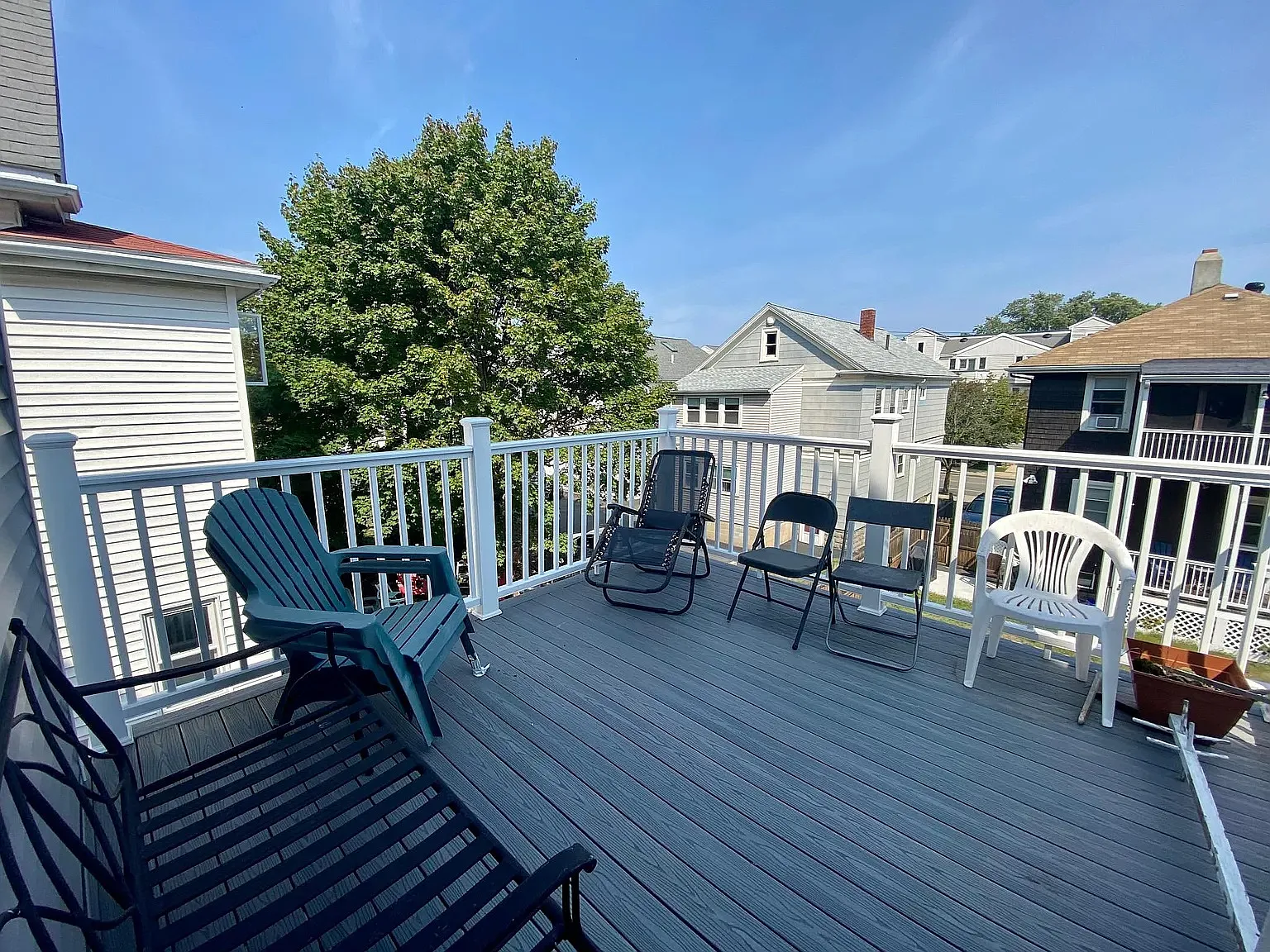 5 bed, 1.5 bath, 1600 sqft, $6,750 — Photo 3