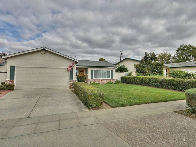 1st image of 1305 Park Pleasant Cir