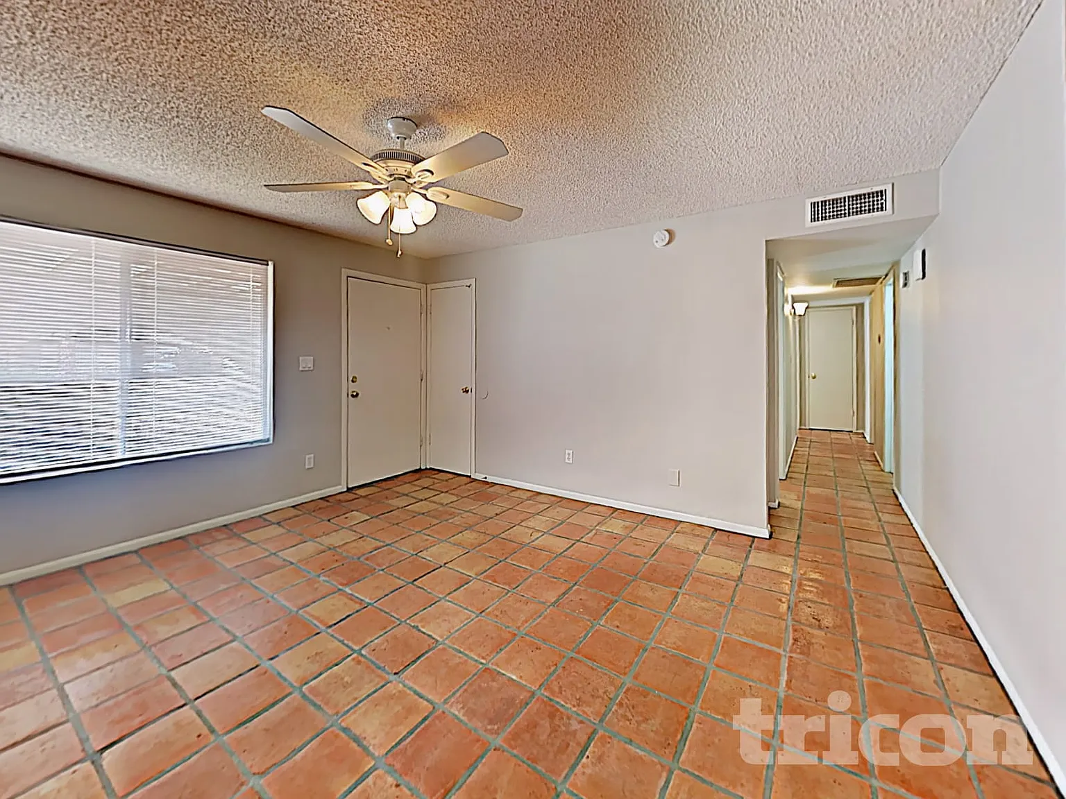 1246 E Barbara Drive Tempe AZ — Photo 3