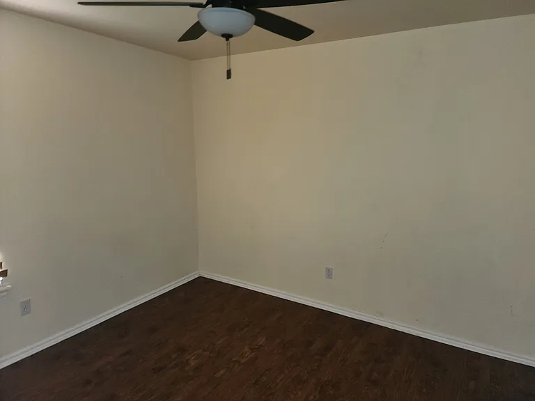 1700 Hemingway Dr — Photo 8