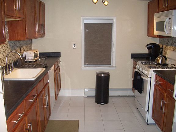 Good lighting and spacious