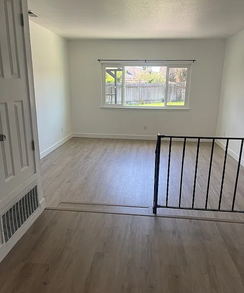 8837 Los Olivas Ct — Photo 6