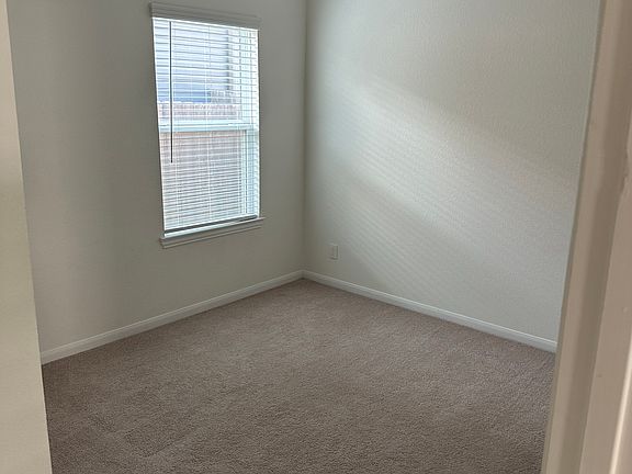 5th image of 5006 Fairwater Ct
