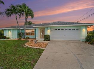 4437 SE 10th Ave, Cape Coral, FL 33904