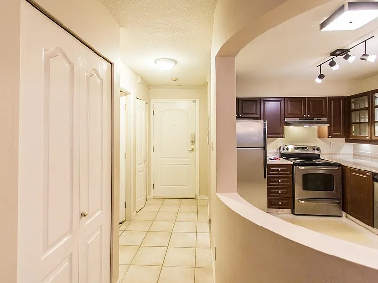 3733 Norfolk St #112 — Photo 5