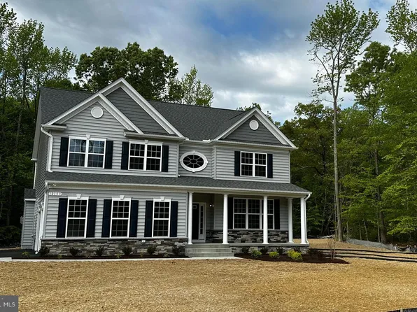 12153 Calverts Run Ct, La Plata, MD 20646