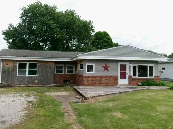 1209 Main St, South Roxana, IL 62087