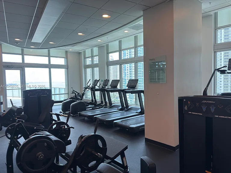 300 S Biscayne Blvd #T-3703 — Photo 24