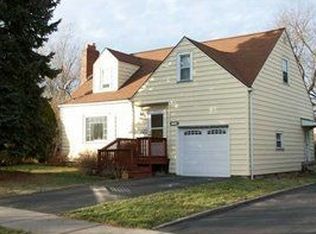 12 Queensboro Rd, Irondequoit, NY 14609