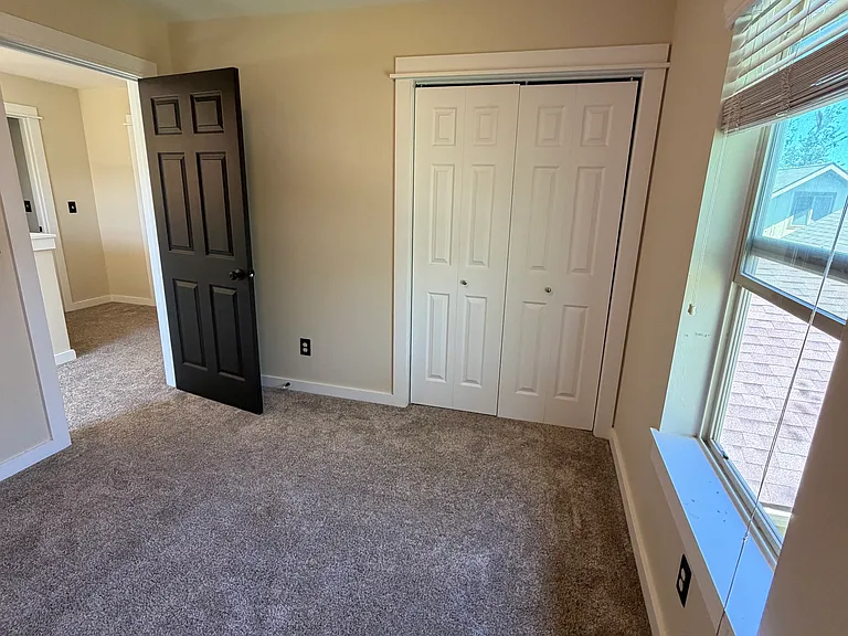 224 Kimball Ave #10-B — Photo 18