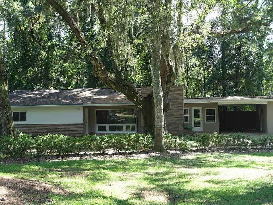1st image of 1513 Sunset Ln