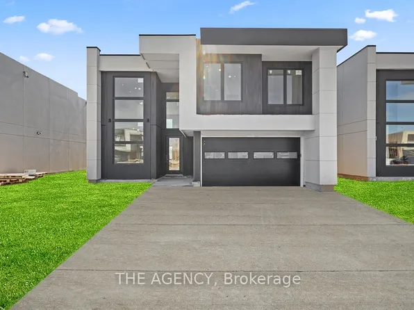 3714 Quayside Dr, Severn, ON L3V 8M9