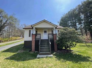 240 Bookerdale Rd, Waynesboro, VA 22980