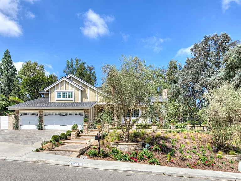 25871 Hitching Rail Rd — Photo 4