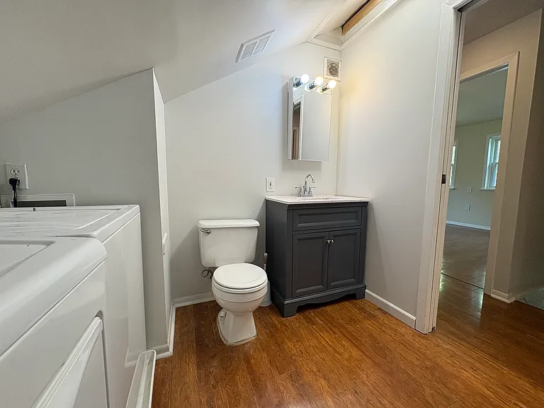 12905 Atlantic Ave — Photo 13