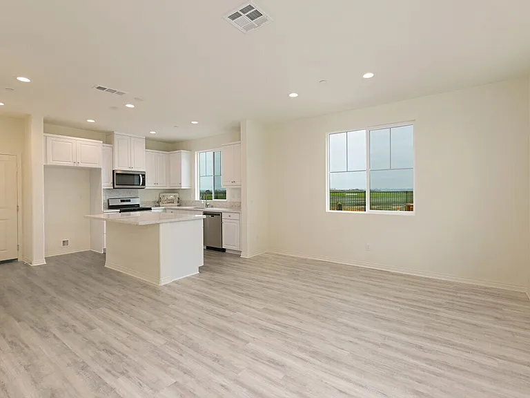 501 Turnstone Ln #1 — Photo 9