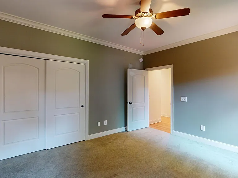 110 Josephs Point — Photo 26
