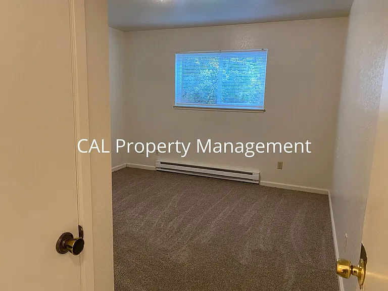 3050 Sunset Ave — Photo 47