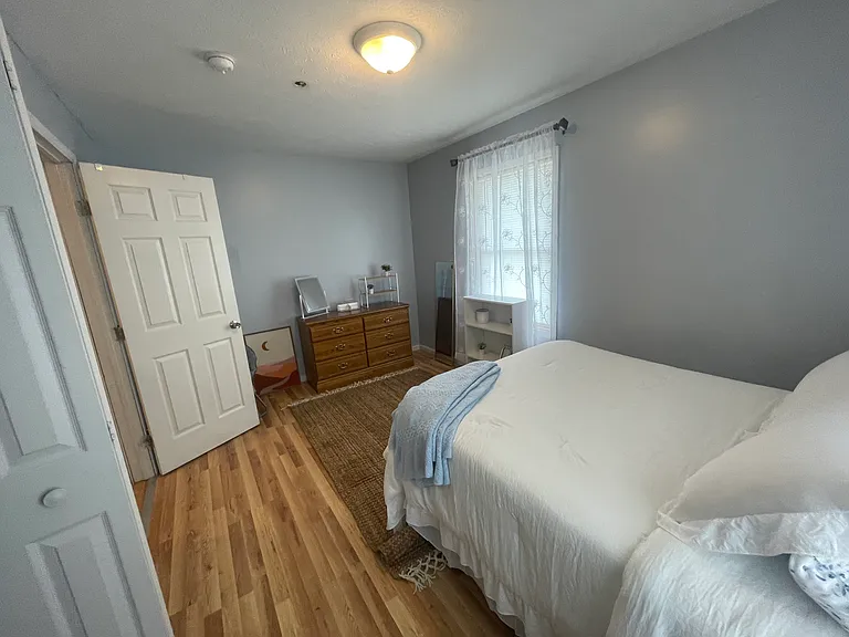 Campus Lofts — Photo 9