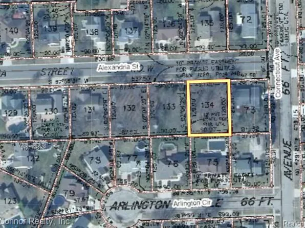 707 Alexandria St, Marysville, MI 48040