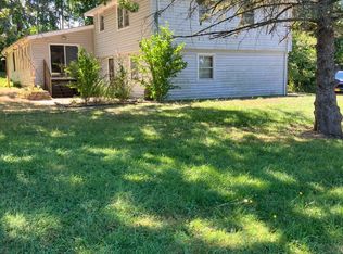 4590 Nine Mile Point Rd, Fairport, NY 14450