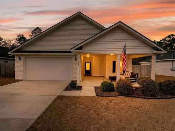 1213 Market St, Darien, GA 31305