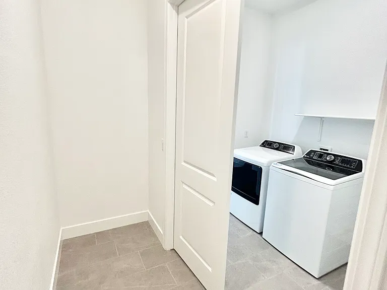238 Apple Grove Ave — Photo 25