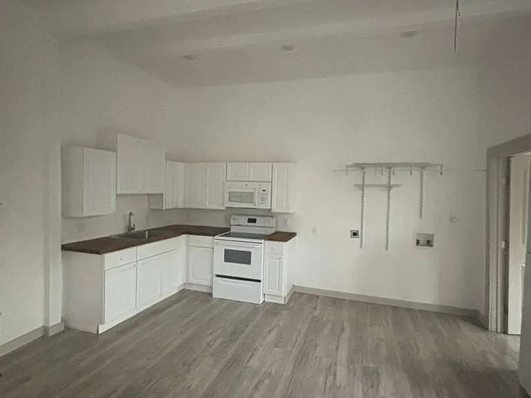 Unit 2 kitchen