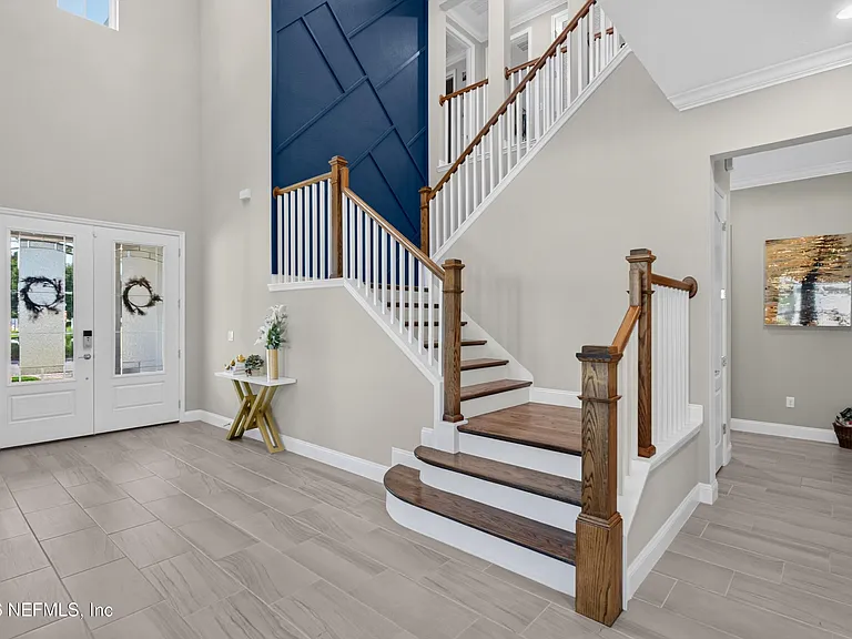 22 Azura Point — Photo 14
