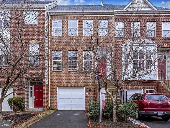 2nd image of 2557 James Madison Cir