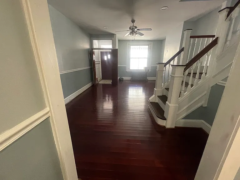 2302 W Montgomery Ave — Photo 23