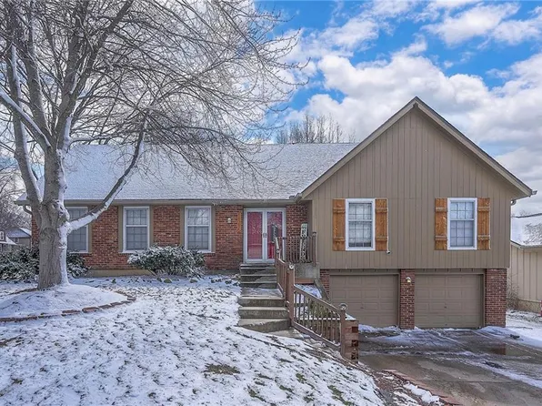 11215 E 75th Ter, Raytown, MO 64138