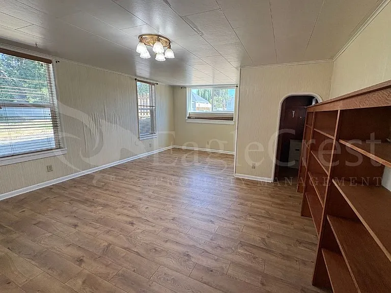 603 E Cherry St — Photo 19