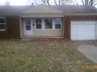 2530 W Mount Vernon St, Springfield, MO 65802