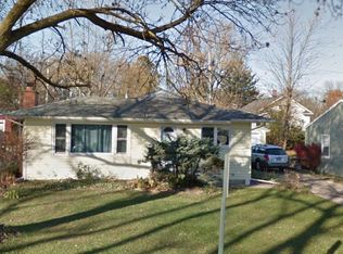 23 Leamer Ct, Iowa City, IA 52246