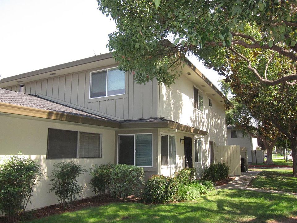 1st image of 2172 Skylark Ct