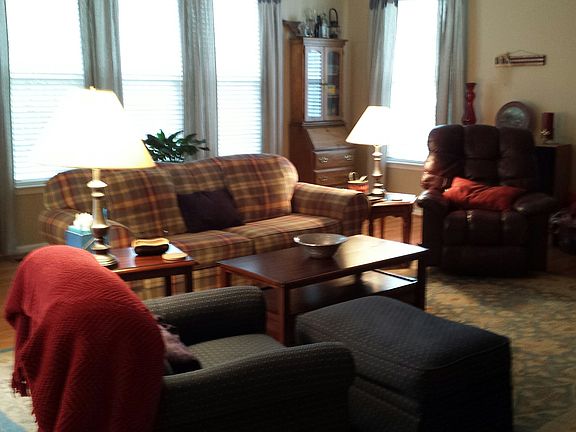 4th image of 20 Warwick Way
